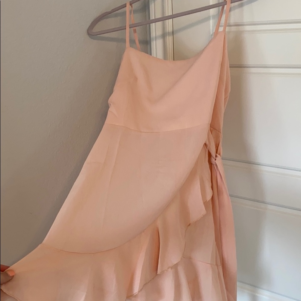 Pink sweetheart dress. wrap tie. cute for formals!